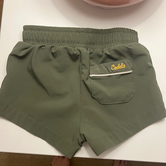 Cadets toddler Olive Pull-On Shorts with Drawstring size 2/3 great condition - Picture 2 of 3